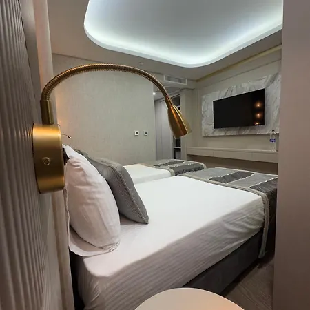Hotel Elysia